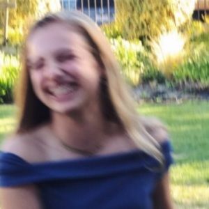 Meet your Posher, Alyssa